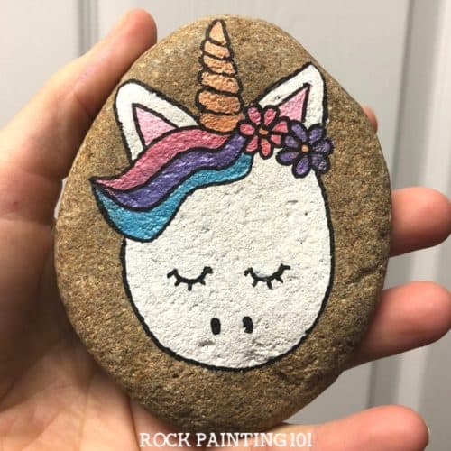 Unicorn rocks. How to draw a unicorn on a rock. Step by step instructions for this fun rock painting project!