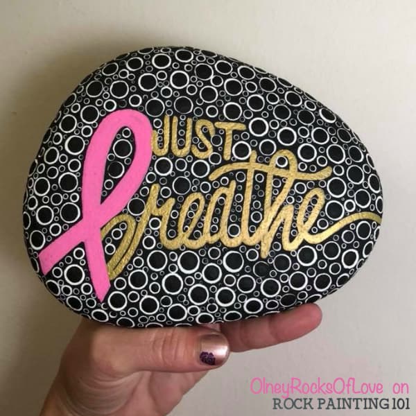 How to stack dots to make amazing painted rocks Rock Painting 101