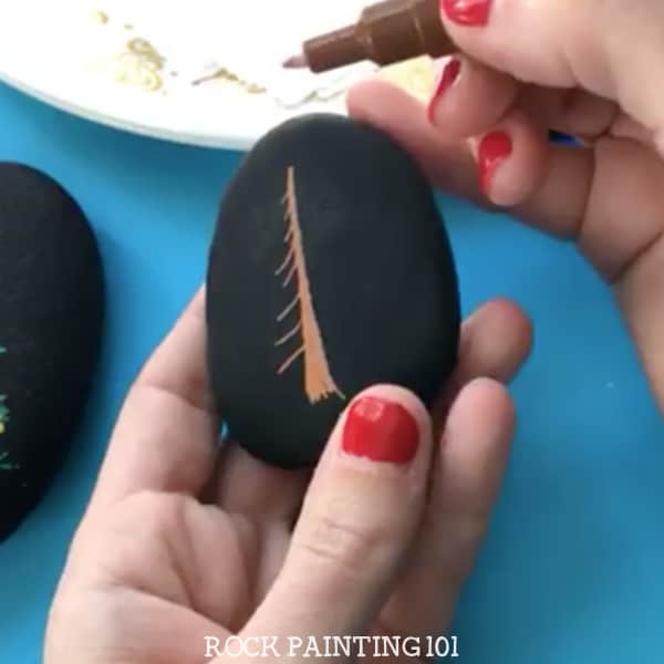 How To Paint A Christmas Tree To Make Fun Holiday Rocks How To Paint A Christmas Tree To Make Fun Holiday Rocks