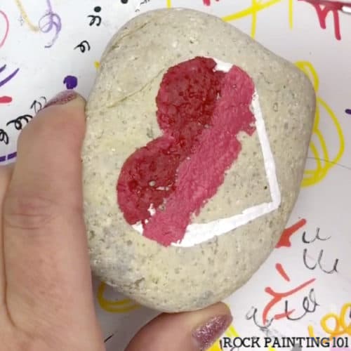 Using this ombre background technique, you can create beautifully painted rocks for any season! We painted the ombre into a shape to give it even more of a wow factor. #rockpainting101