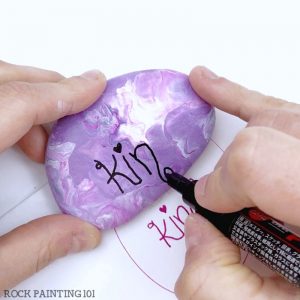 Tips on hand lettering for kindness rocks - Rock Painting 101
