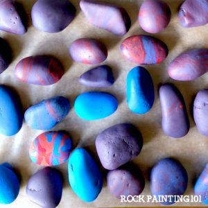 Pour painting techniques that create beautiful painted rocks