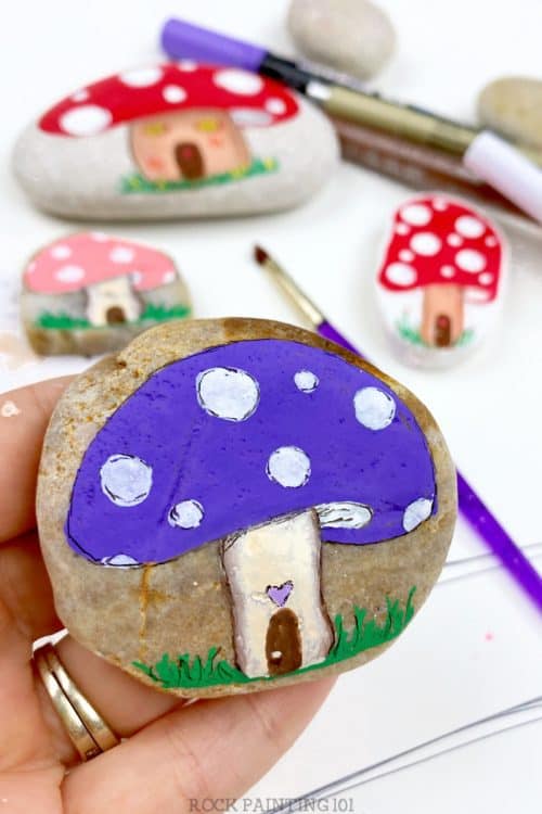 How to paint a mushroom step by step