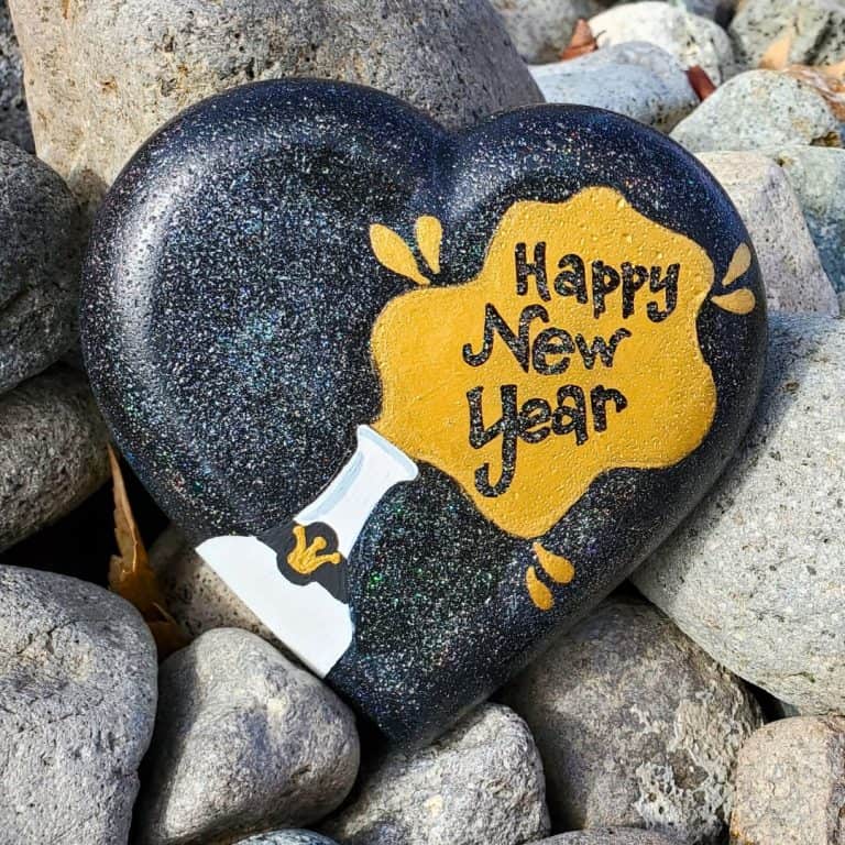 9 Easy New Year's Painted Rocks - Rock Painting 101